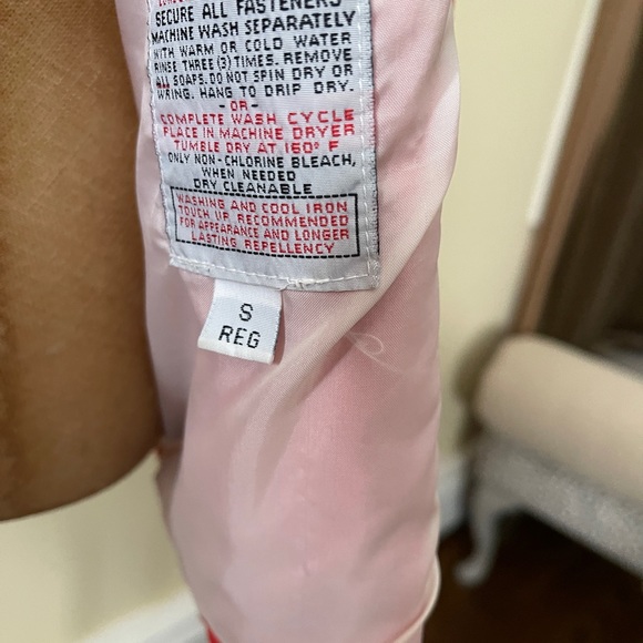 FOG Rain Fall/Spring Jacket Red with Hood - Picture 3 of 12